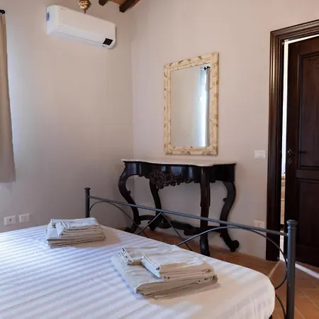 Tenuta Cantona Lägenhetshotell *
