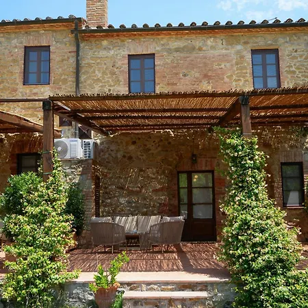 Aparthotel Tenuta Cantona 4*