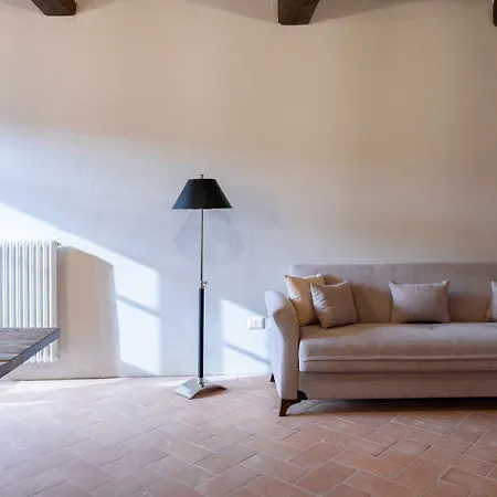 Aparthotel Tenuta Cantona 4*