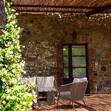 Aparthotel Tenuta Cantona