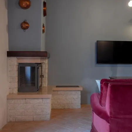 Tenuta Cantona Aparthotel